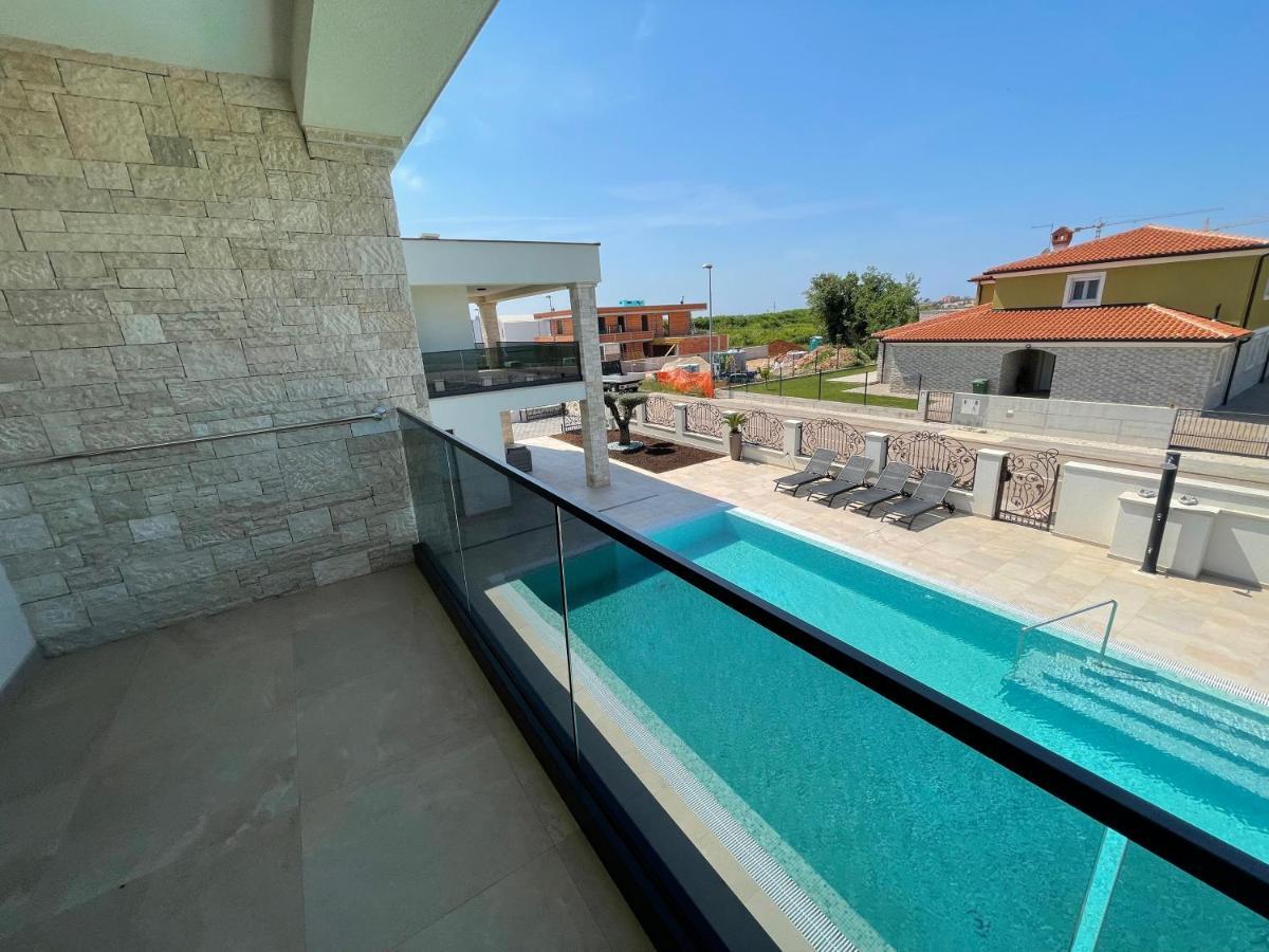 Vila Softic Amra Umag Exterior photo